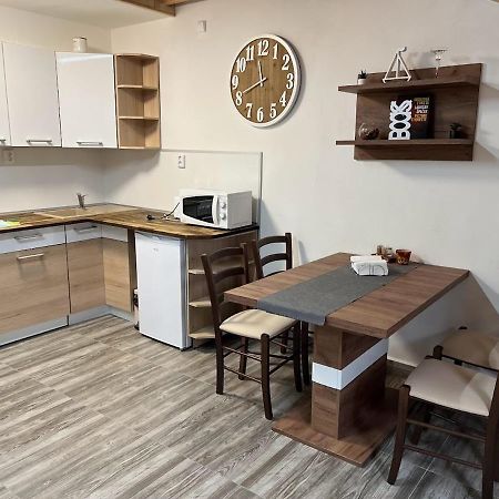 Apartmany Nova Duha Vavrinec Eksteriør billede